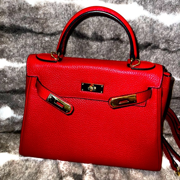 Red Kelly inspired bag❤️❤️❤️❤️ - Picture 2 of 13